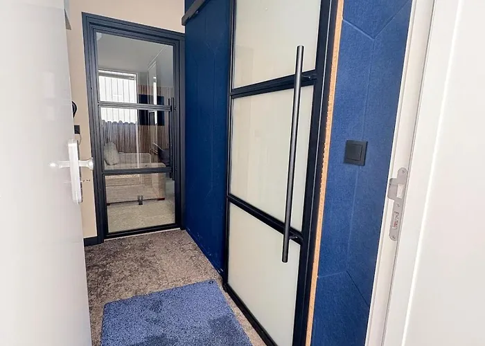 Luxe Met Uitzicht Lägenhet *